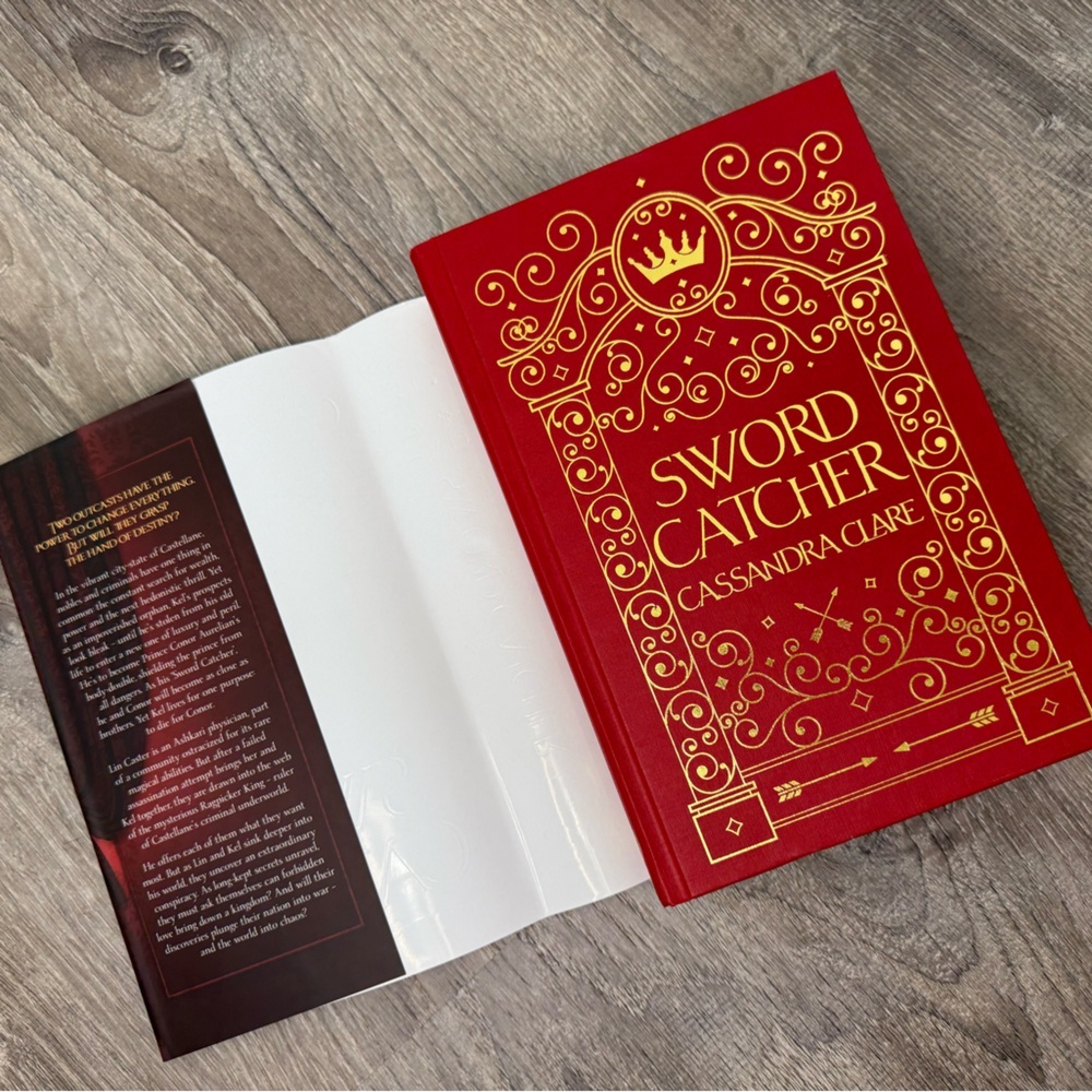 (Special Edition) Fairyloot: Sword Catcher by Cassandra Clare - Picture 6 of 6